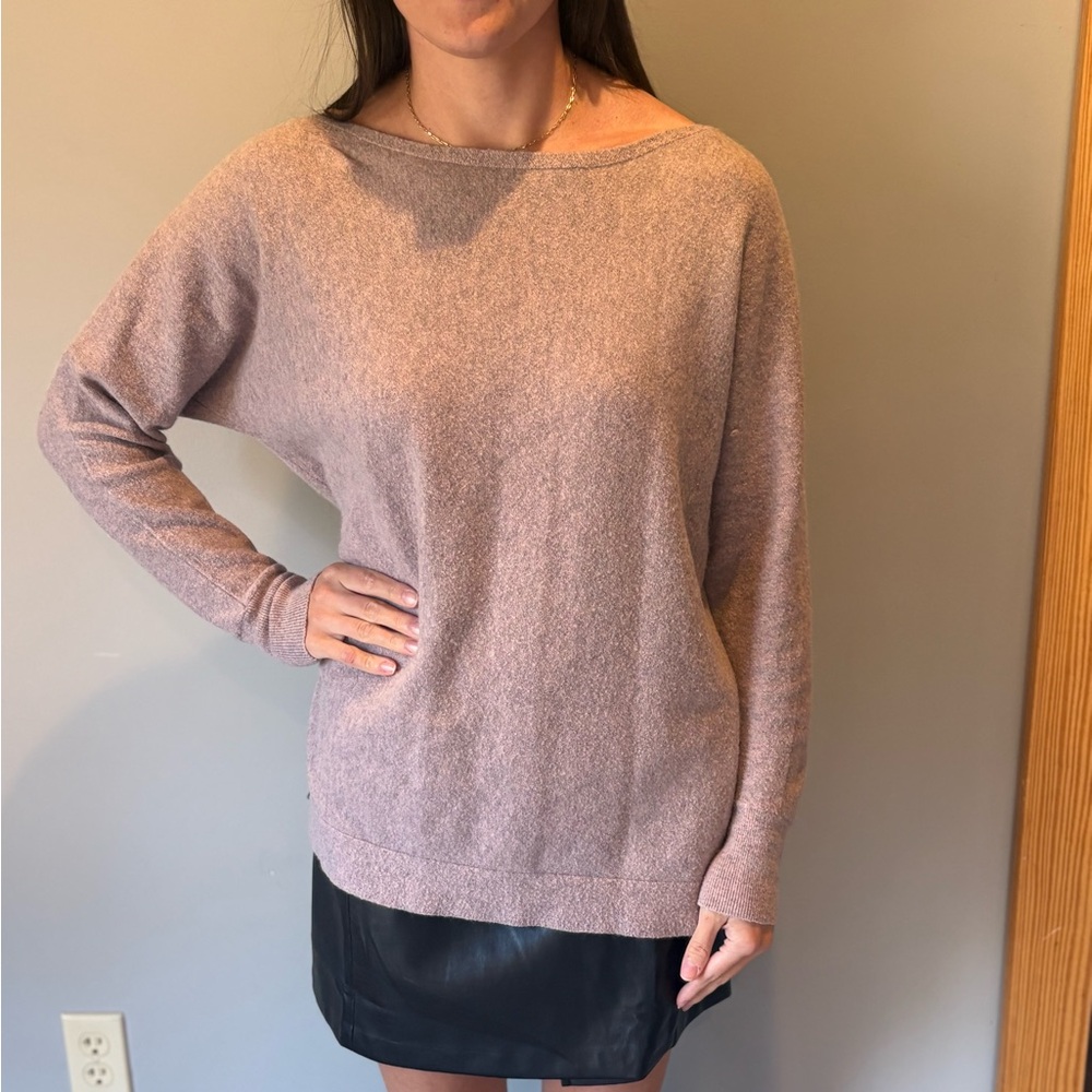 Women's Mauve Sweater
